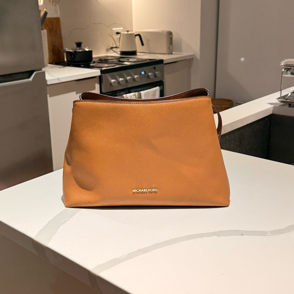 Michael Kors Brown Leather Shoulder Bag